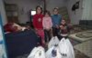 GIDA VE UN YARDIMLARI DEVAM EDİYOR