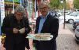 Gölbaşı İlçesinde Esnaflar Aşure Dağıttı