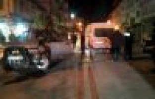 Gölbaşı İlçesinde Minibüs İle Pikap Çarpıştı