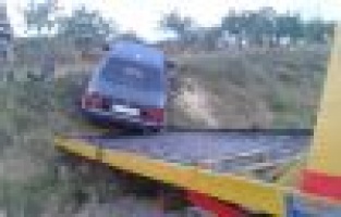 Gölbaşı İlçesinde Otomobil Takla Attı