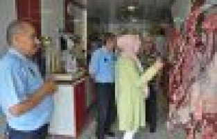 Gölbaşı’nda zabıtalar kasapları denetledi