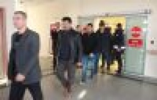 Gözaltına alınan komiser yardımcıları adliyeye sevk edildi