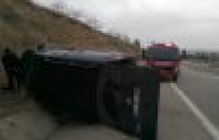 Hafif Ticari Araç Takla Attı