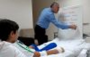 Hastane odasında ders