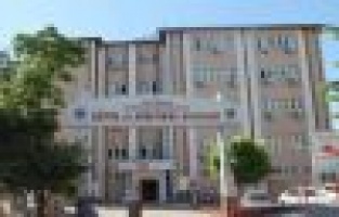 Hastanenin Ek-1 Hizmet Binası Yeşil Alan Hizmeti Veriyor