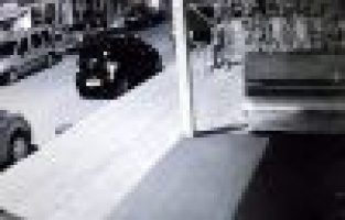 Hırsızlar Güvenlik Kamerasına Yakalandı