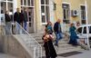 Hırsızlar Sert Kayaya Çarptı