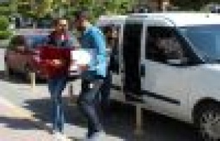 Hırsızlık zanlıları suçüstü yakalandı