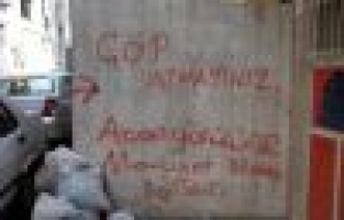 İkamet Önüne Çöp Atanlara Yazılı Uyarı