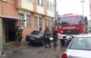 İkamet yangını paniğe neden oldu