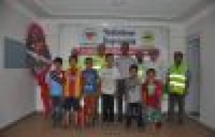 İkbal-Der, Yetimlerin Yüzünü Güldürdü