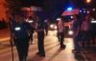 İki komşu arasında bıçaklı kavga: 3 yaralı