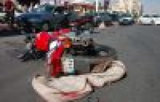 İki motosiklet çarpıştı: 2 yaralı