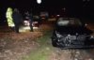 İki otomobil çarpıştı: 1 Yaralı