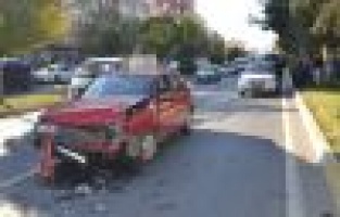 İki Otomobil Çarpıştı; 1 Yaralı 