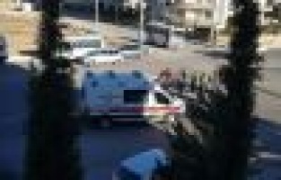 İki otomobil çarpıştı: 1 Yaralı