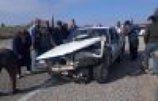 İki otomobil çarpıştı: 2 Yaralı