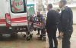 İki otomobil çarpıştı: 2 yaralı