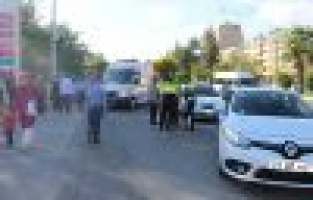 İki otomobil çarpıştı: 2 yaralı