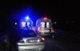 İki otomobil çarpıştı: 3 yaralı