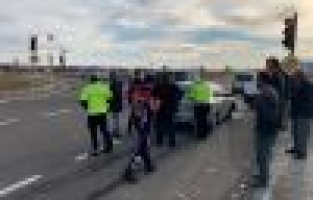 İki otomobil çarpıştı: 5 yaralı