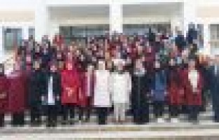 İmam Hatip Lisesinde kız öğrencilerle söyleşi