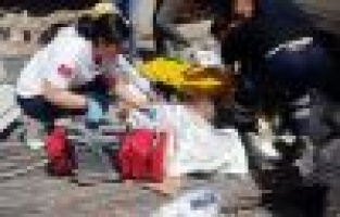 İnşaattan düşen işçi hayatını kaybetti