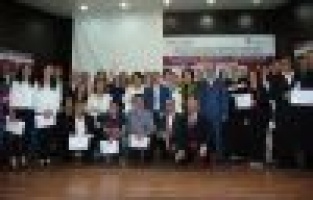 'İşaret Dili Öğretimi Ve Tercümanlık Eğitimi' Sertifikaları Verildi