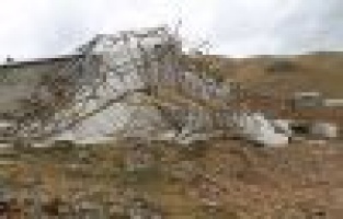 İskeleler fırtınaya dayanamadı