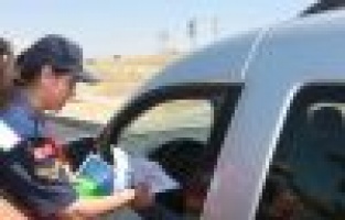 Jandarma ekipleri bayram tatiline çıkan sürücüleri uyardı