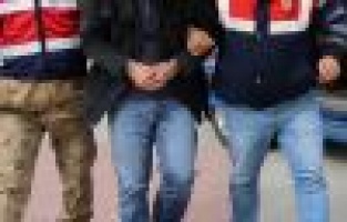 Jandarma ekipleri uyuşturucuya geçit vermiyor