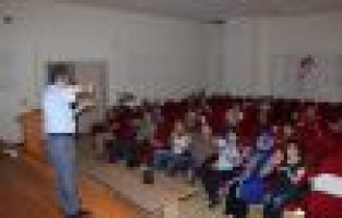 Kamu Çalışanları İşaret Dili Öğreniyor