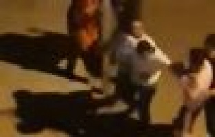 Kaza sonrası yumruklar havada uçuştu