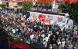 Kılıçdaroğlu, Besni Ve Gölbaşı İlçelerinde Partililere Hitap Etti