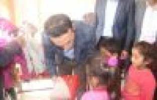 Köy okuluna eğitim desteği