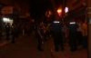 Bir kadını taciz ettiği iddia edilen Suriyeliler linç edilmek istendi