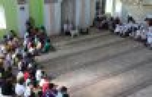 Kur’an-ı Kerim güzel okuma birincisi öğrencilerle bir araya geldi