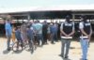 Kurbanlık satıcıları sahte para konusunda uyarıldı