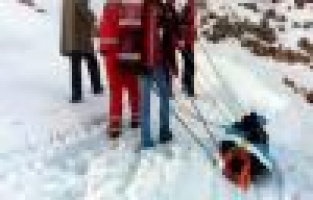 MAHSUR KALAN BEKÇİ OPERASYONLA KURTARILDI  