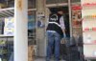 MARKETTEN PATLICAN VE PATATES ÇALDILAR