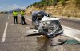 Mevsimlik işçiler kaza yaptı: 1’i ağır 4 yaralı