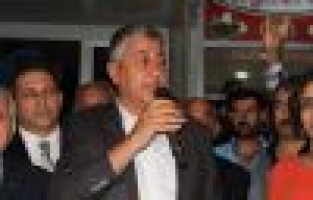 Milletvekili Adayı Selim Çakır, MHP Kahta ilçe seçim bürosu açılışını yaptı