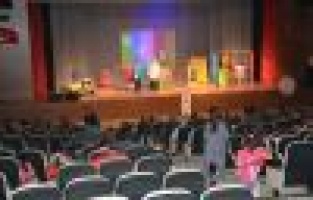 Minik Çocuklar Tiyatroyu Çok Sevdi