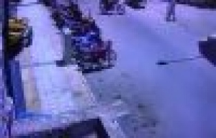 Motosiklet hırsızları güvenlik kameralarına takıldı