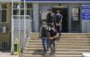 Motosiklet hırsızları yakalandı