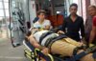Motosiklet İle Otomobil Çarpıştı: 2 Yaralı