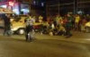 Motosiklet Otomobile Çarptı: 1 Yaralı