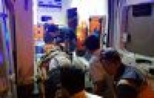 Motosiklet sürücüsü yaralandı