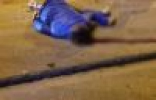 Motosikletle Otomobil Çarpıştı: 1 Ölü 