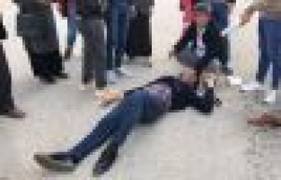 Motosikletle otomobil çarpıştı: 1 Yaralı